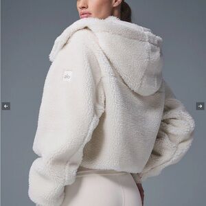 Alo Yoga Foxy Sherpa Jacket